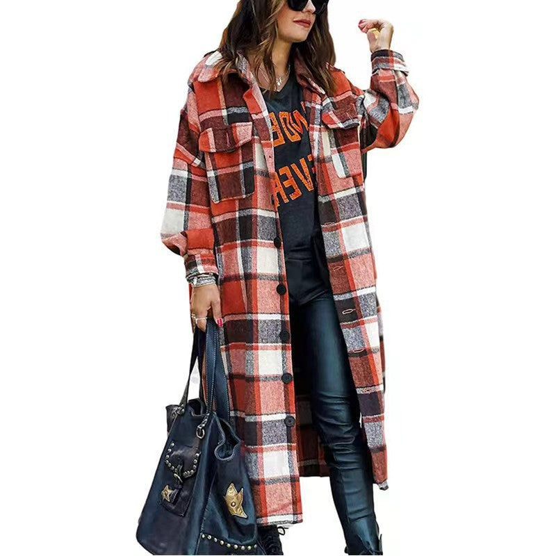 Ladies Long Sleeve Wool Coat with Plaid Pattern and Practical Pockets Lune London