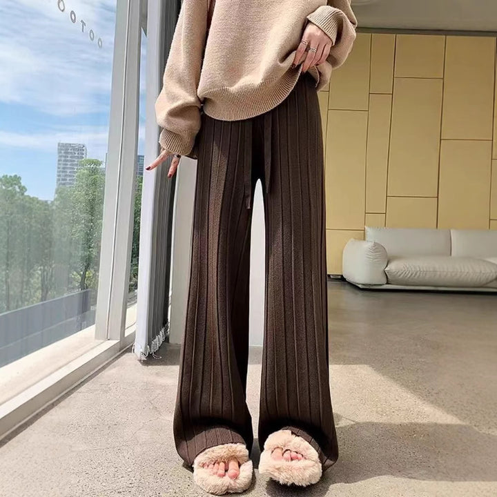 Wide pants for women with vertical stripe design and elastic waist Lune London