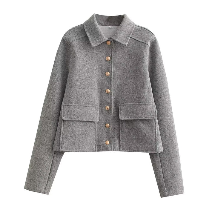 Trendy short jacket for women in structured wool material with practical flap pockets Lune London