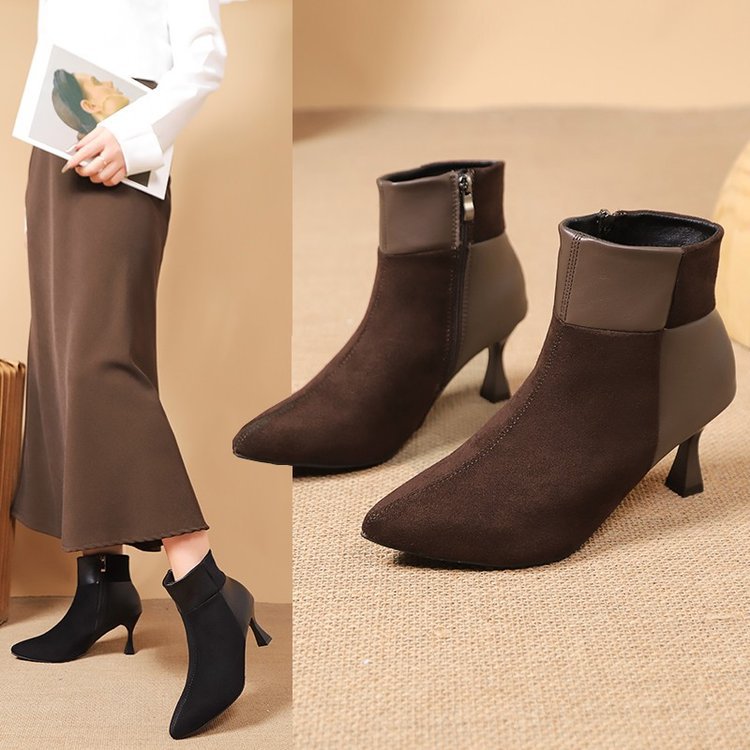 Ladies Elegant Boot with a Chic Block Heel and Fashionable Lune London
