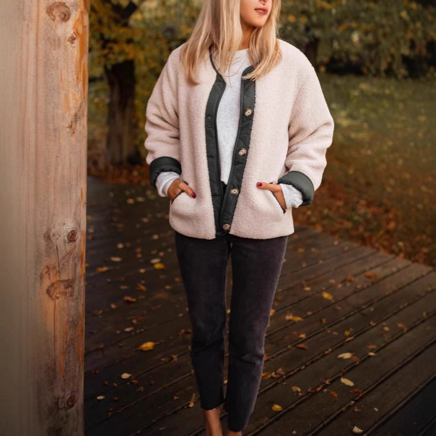 Ladies reversible comfortable jacket with quilted lining and practical pockets Lune London