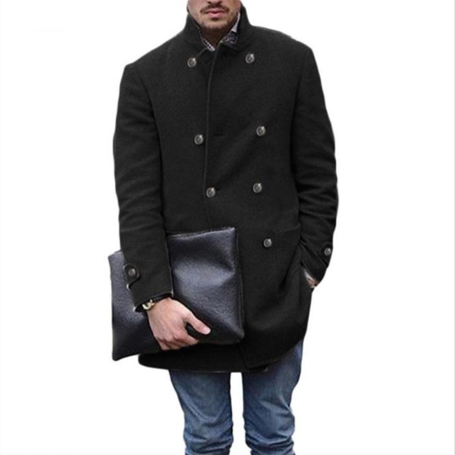 Elegant wool duffle coat for men with double-breasted buttons and practical pockets Lune London