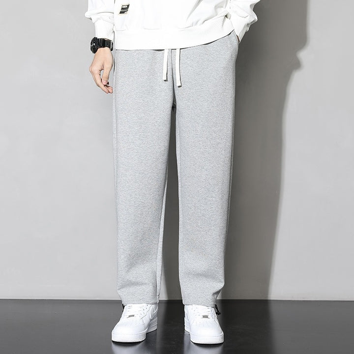 Casual jogger pants for men with elastic waistband and zippered pockets on the sides Lune London