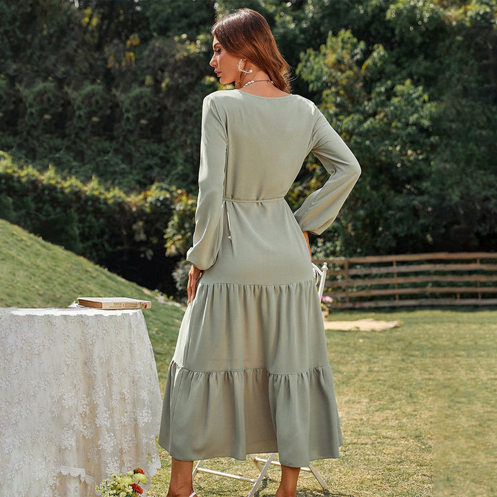 Robe maxi pour femme avec des manches ballon élégantes et une coupe ajustée Chic & Stil