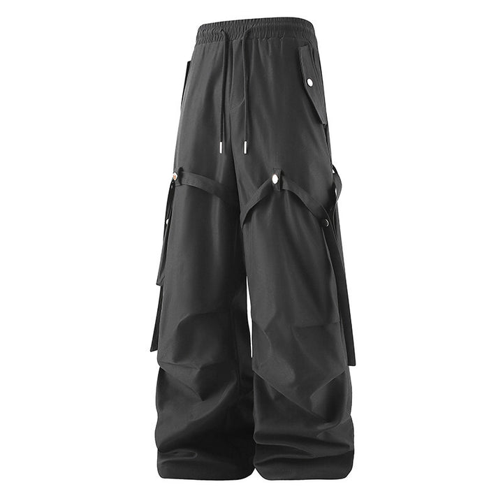 Modern utility pants for ladies with adjustable waist and practical pockets Lune London