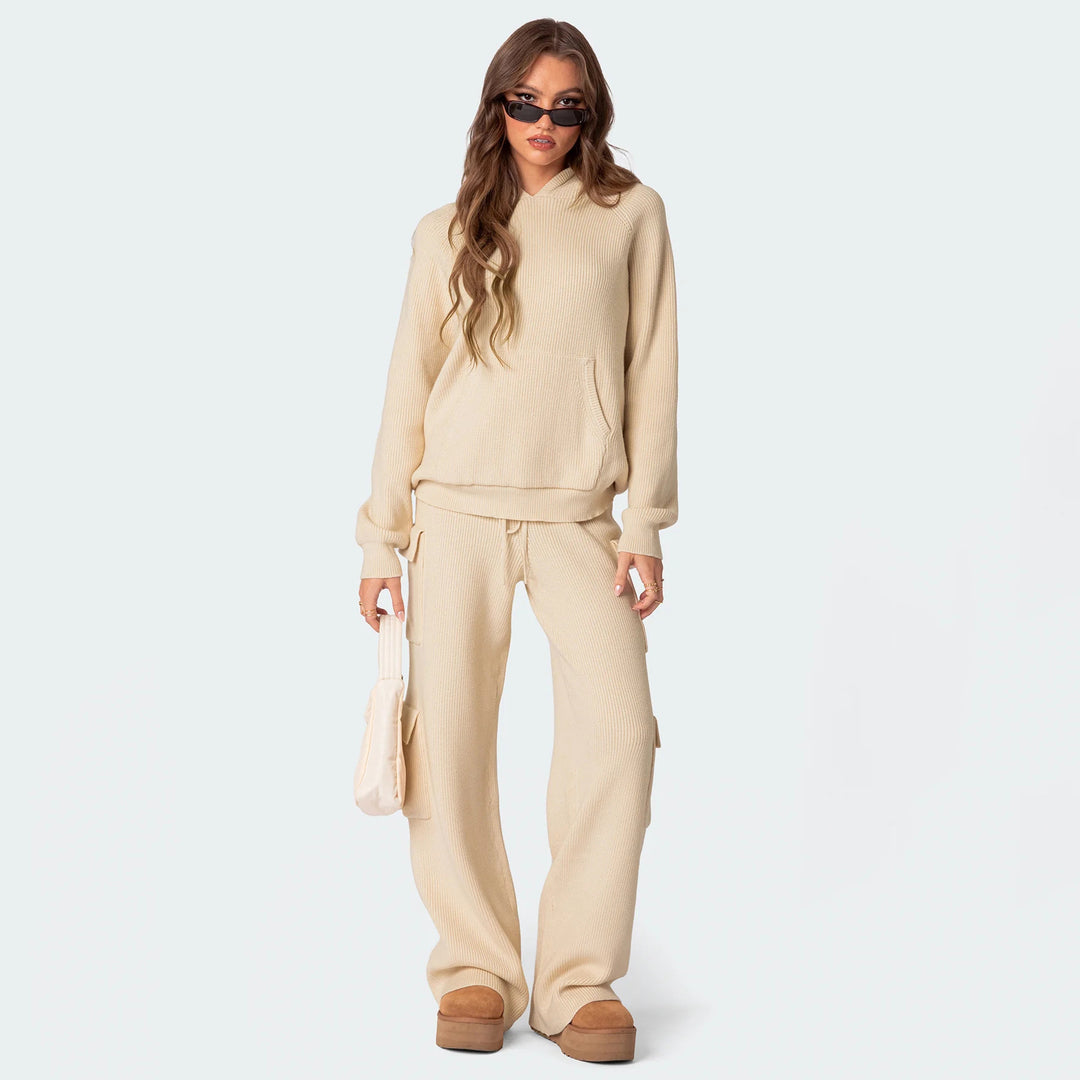 Ladies Relaxed-Fit Knit Pullover with Hood and Kangaroo Pocket Lune London