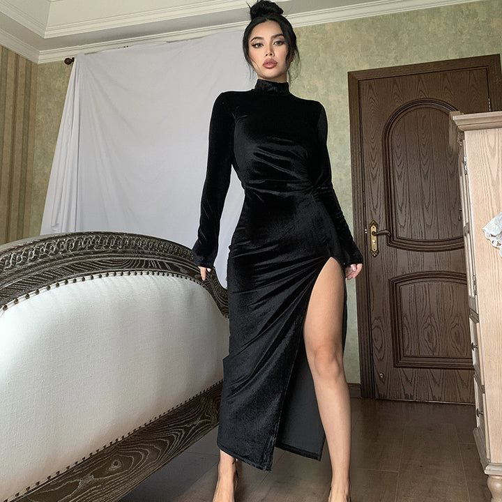 Women Elegant Velvet Maxi Dress with High Split and Standing Collar Lune London