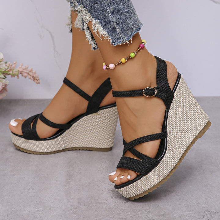 Wedge sandals for women with adjustable strap and non-slip sole Lune London