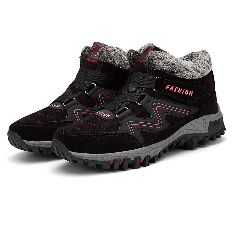 Women’s hiking boots with insulating lining and non-slip sole Lune London