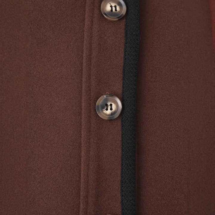 Elegant blazer jacket for women made of high-quality material with button closure Lune London