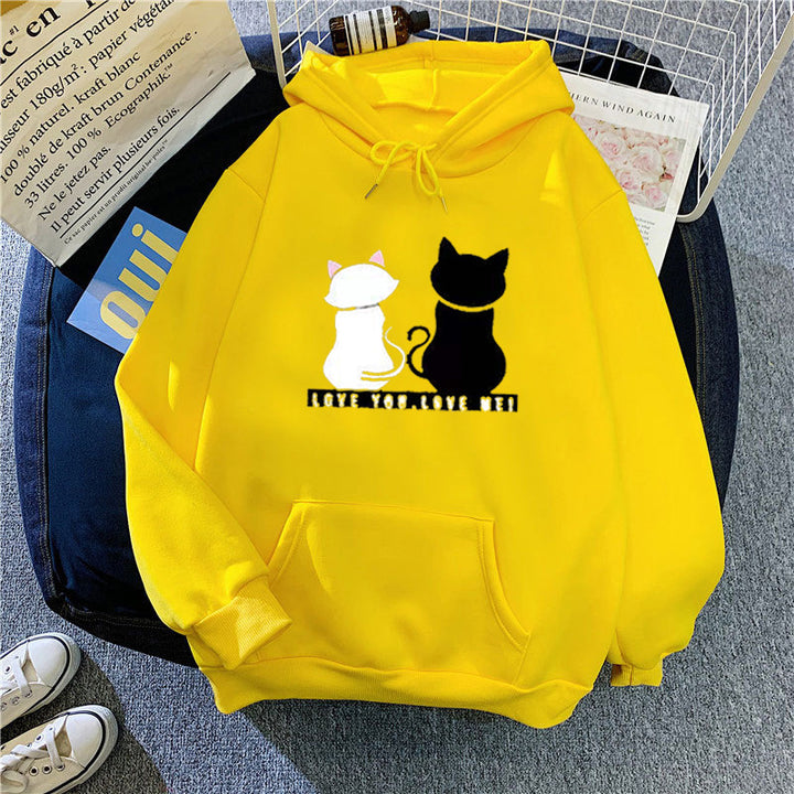 Women's hoodie with cute cat design and casual fit Chic & Stil