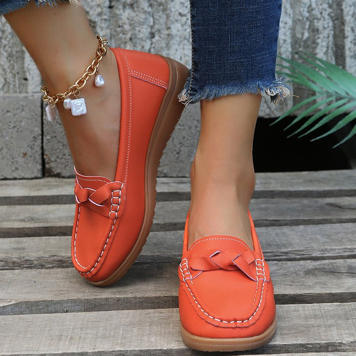 Women's Moccasins with Stylish Bow Applique and Non-Slip Sole Lune London