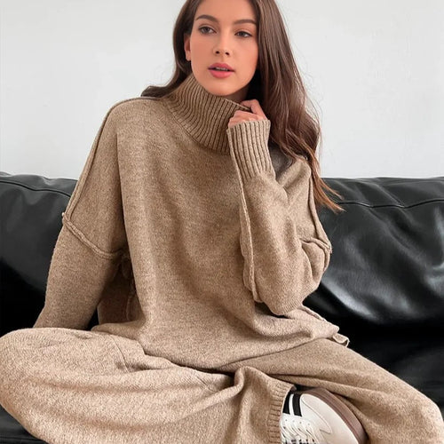 Ensemble en maille pour femmes avec col haut et coupe large Chic & Stil