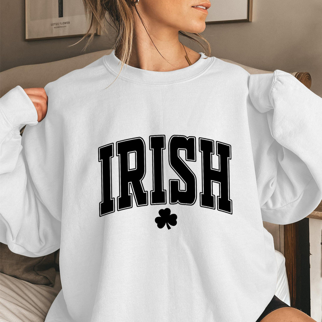 Sweat-shirt femme avec les éléments de design irlandais actuels Chic & Stil
