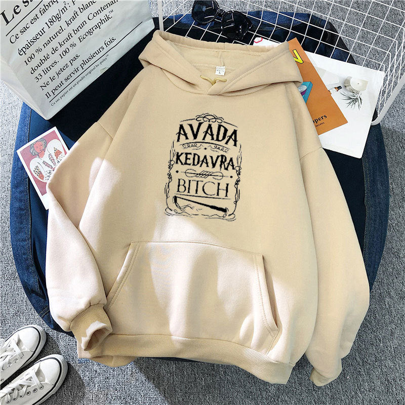 Women's hoodie with creative graphic design Chic & Stil