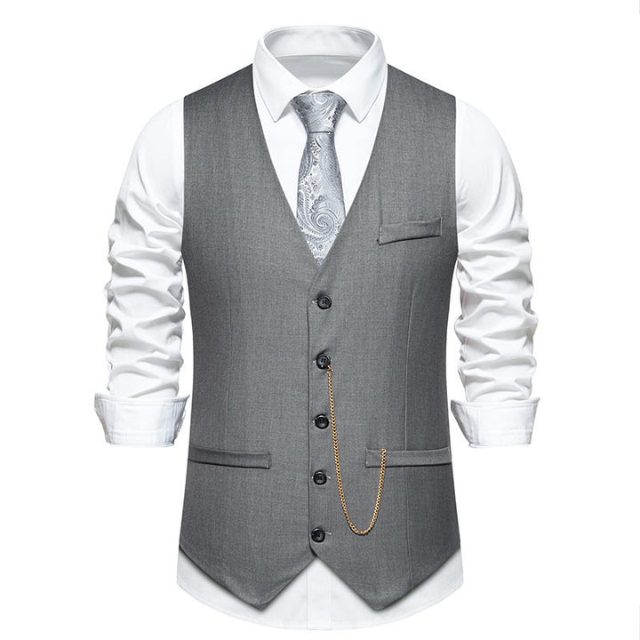 Elegant suit vest for men with a classic design and modern accents Lune London