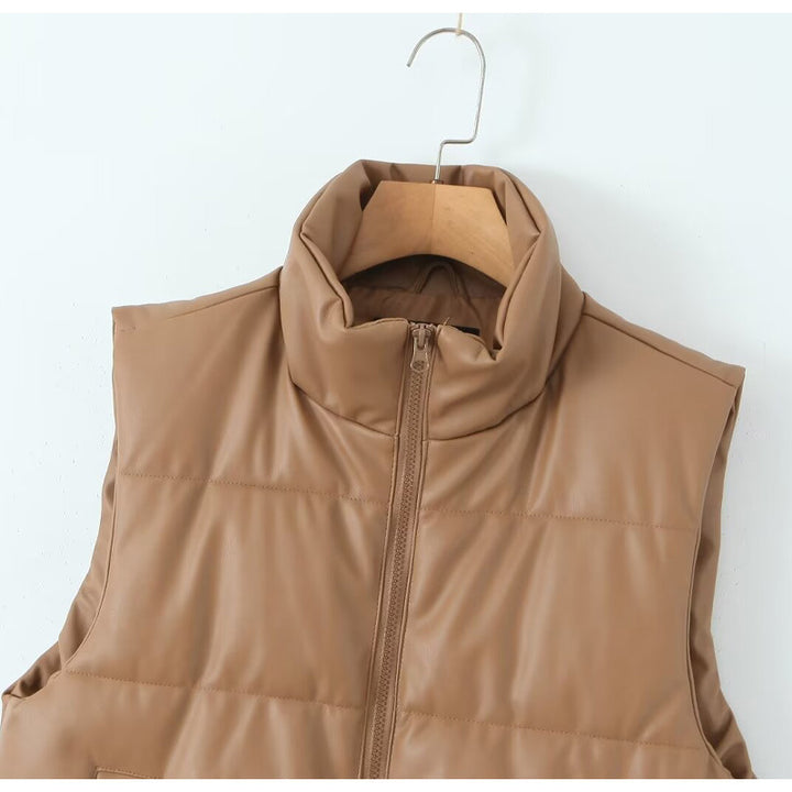 Quilted gilet for women with stand-up collar Lune London