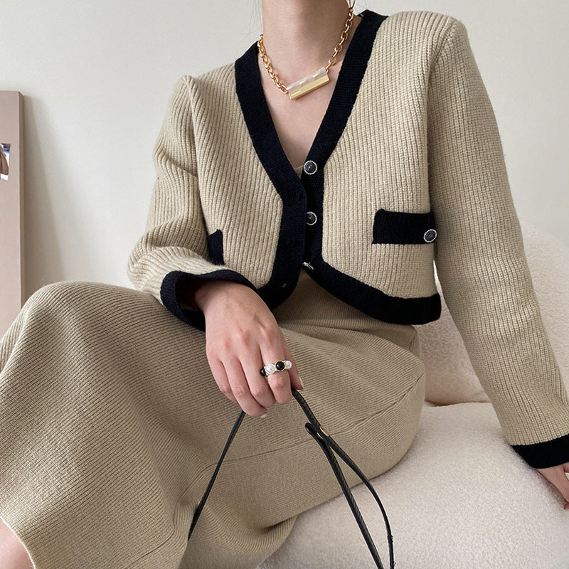 Cardigan à la mode pour femmes avec des détails contrastés et des poches Chic & Stil