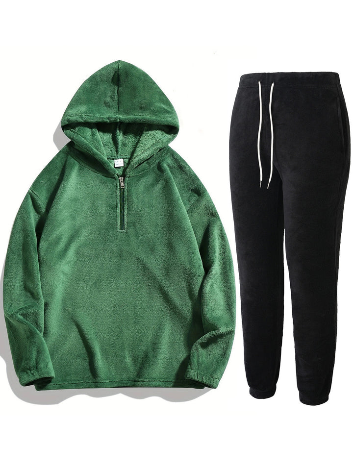 Soft fleece hooded sweatshirt and jogging pants set for women Lune London