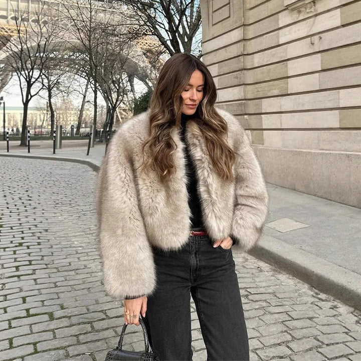 Ladies elegant and comfortable winter coat Lune London