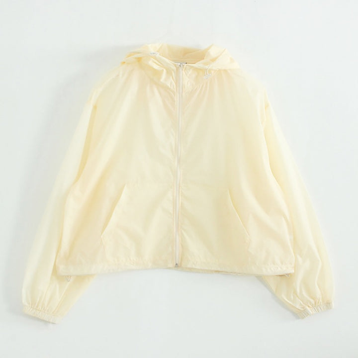 Veste fonctionnelle légère pour femmes avec capuche Chic & Stil