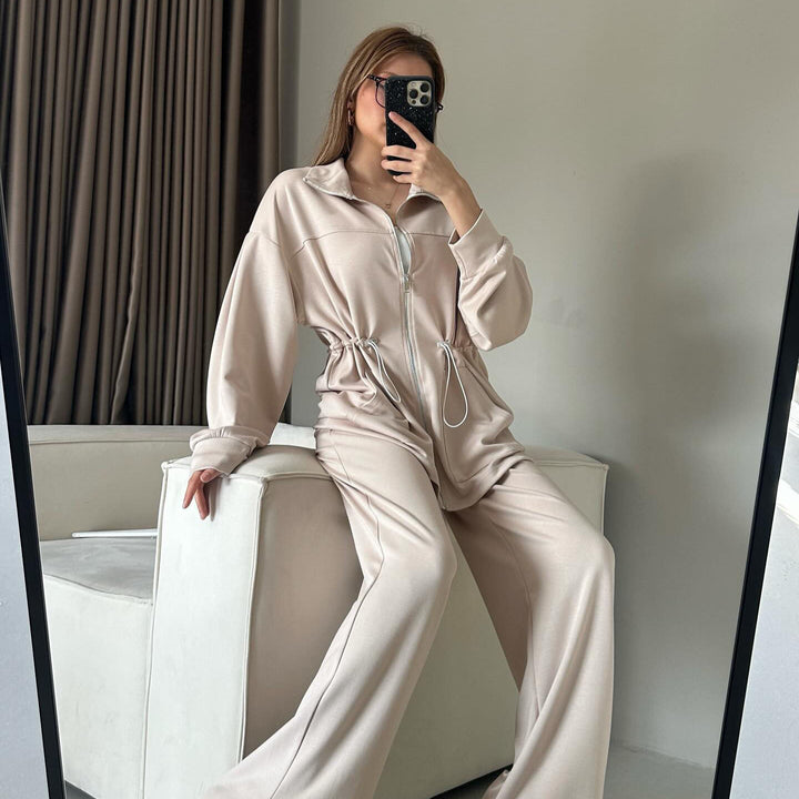 Elegant satin sports set for women with adjustable waist and high collar Lune London