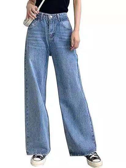 Women's loose high-rise jeans with a comfortable fit and casual style Lune London