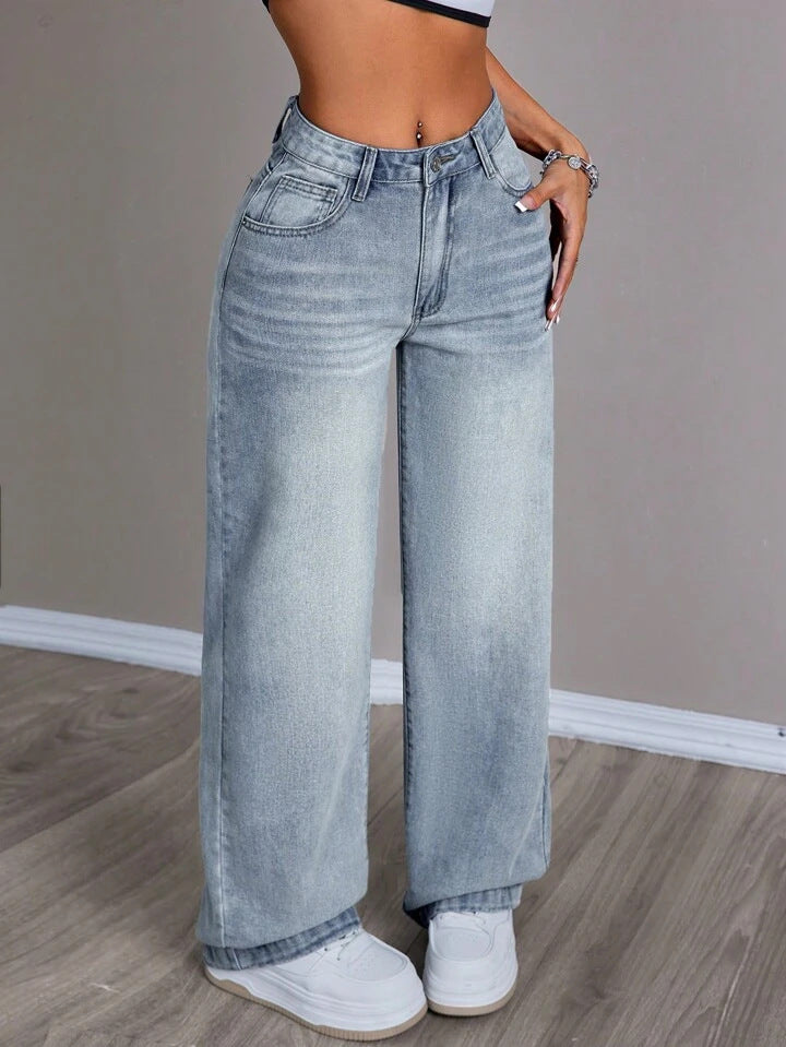 Women Loose Jeans In Vintage Style Lune London