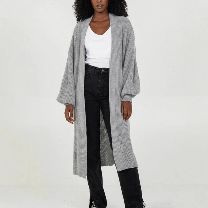 Knitted coat for women with voluminous sleeves and an open cut Lune London