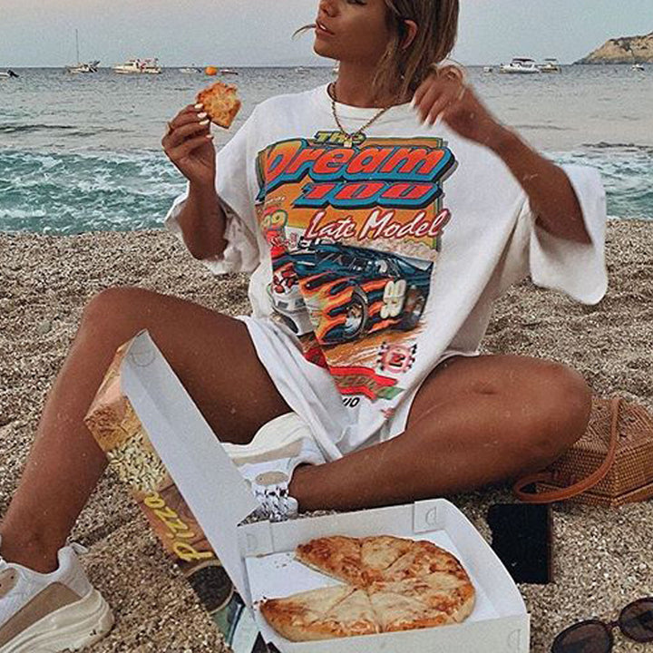 Oversized t-shirt for women with a striking motorsport design Lune London