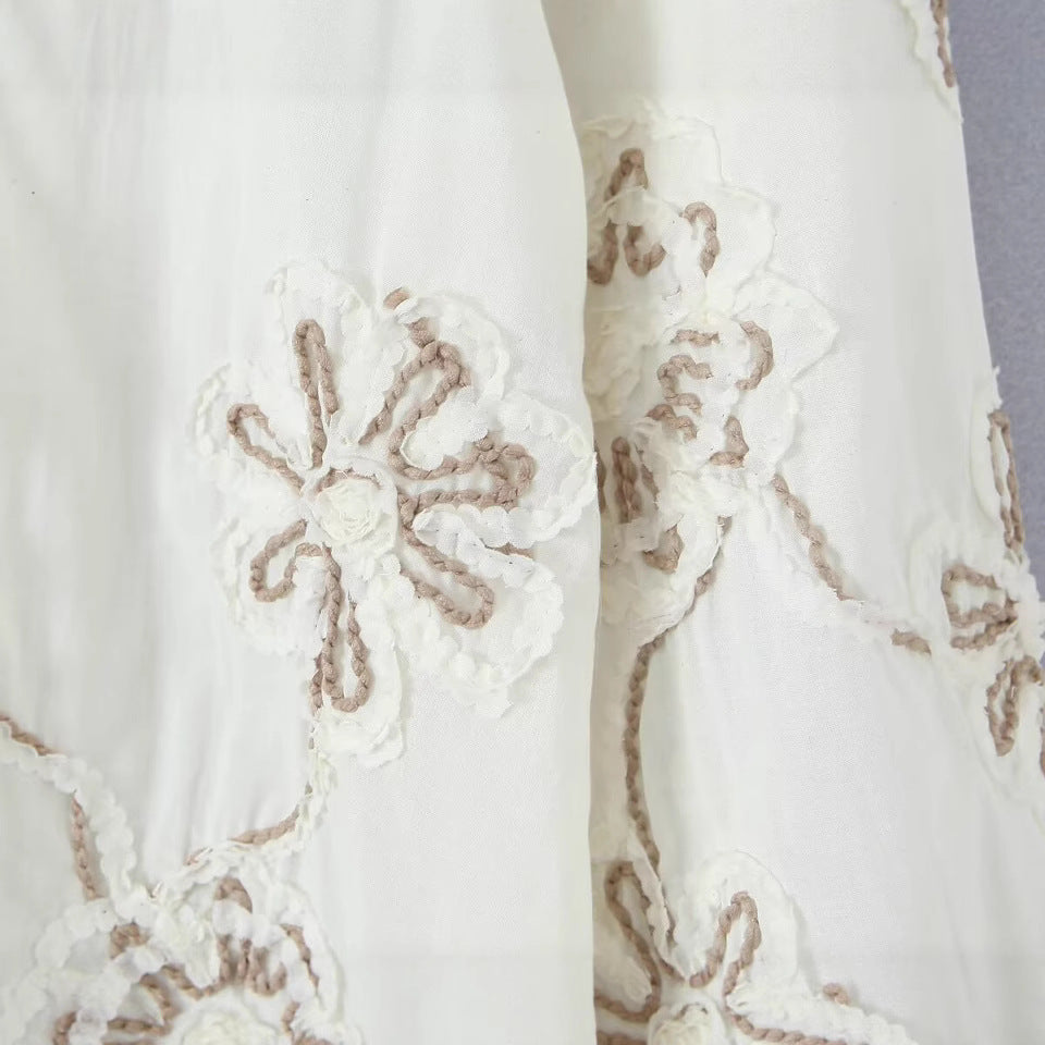Blouse Élégante Femme Brodée avec Volants Chic & Stil