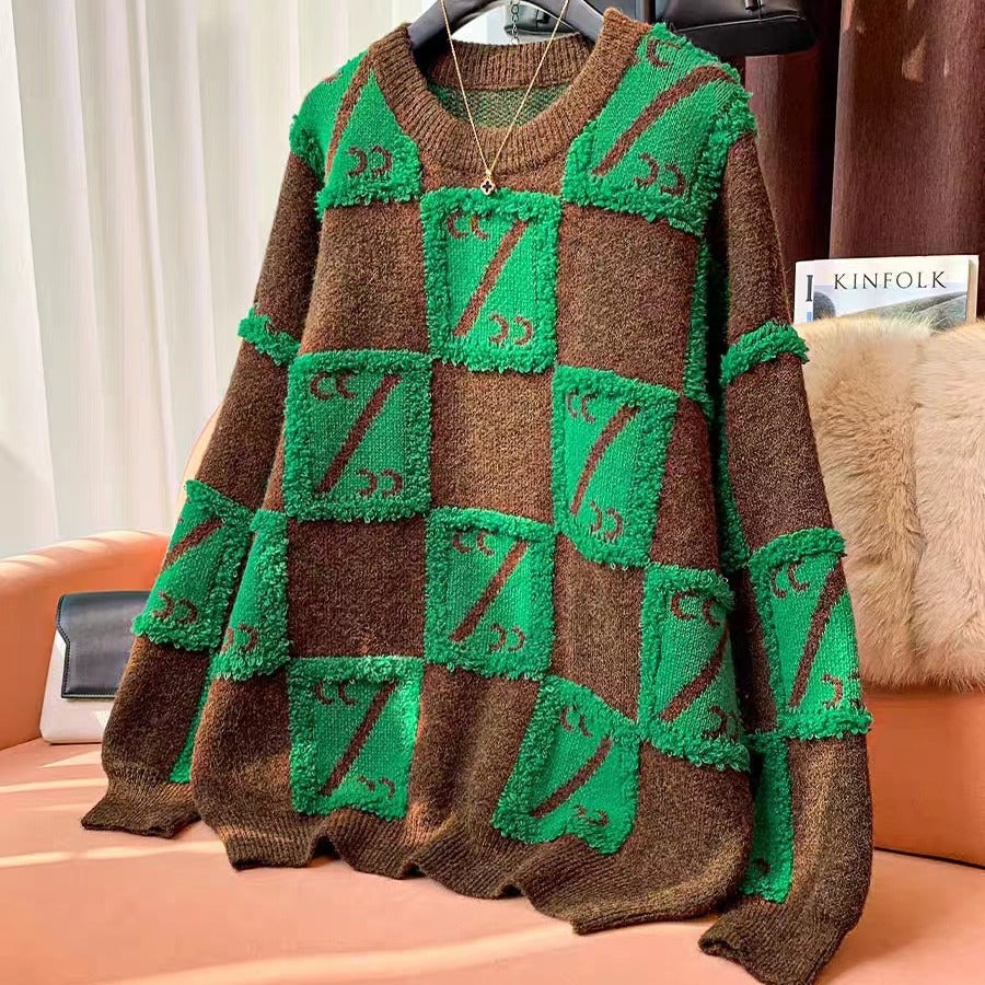 Women Large Oversized Sweater with Chic Graphic Design and Style