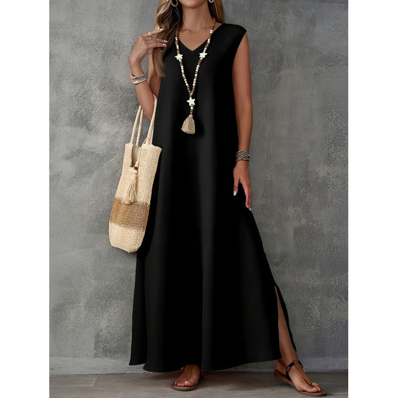 Maxi dress for women with V neckline and side slits Lune London