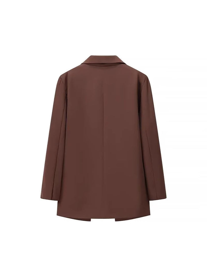 Elegant oversized women’s blazer with double-breasted and practical pockets Lune London