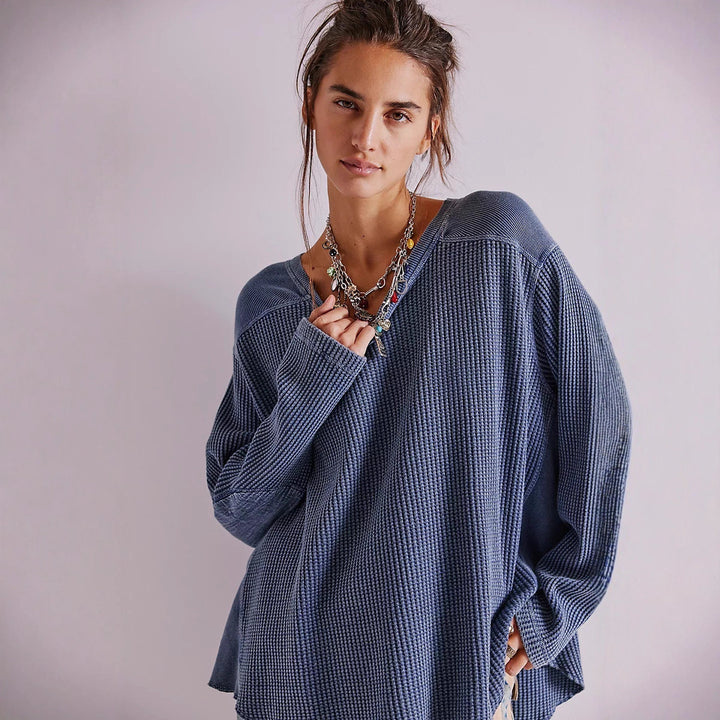 Casual knit sweater for women with a slightly oversized cut Lune London