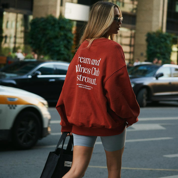 Casual sweatshirt for women with creative logo detail and off-the-shoulder Lune London