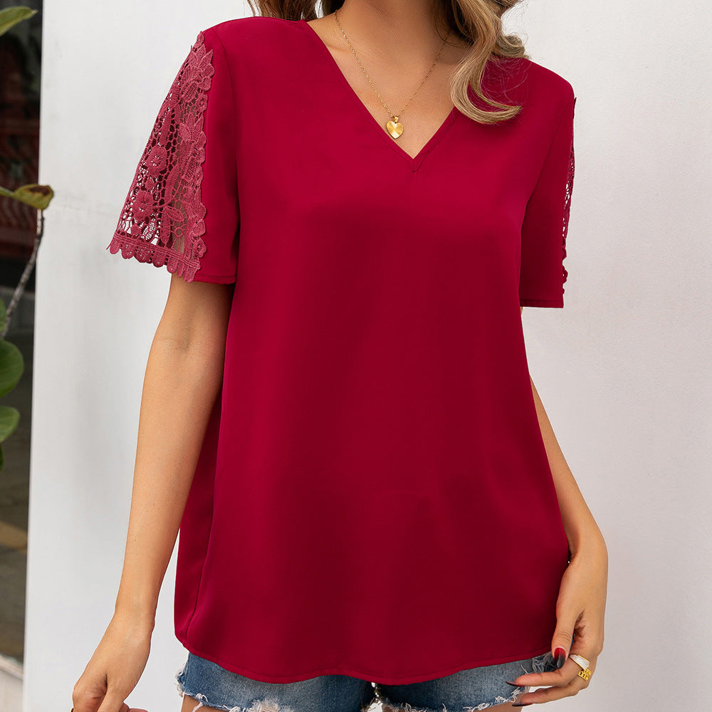 Blouse woman with lace accents and V-neck Lune London