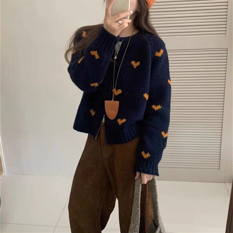 Knit jacket for women with heart-shaped pattern and relaxed fit Lune London