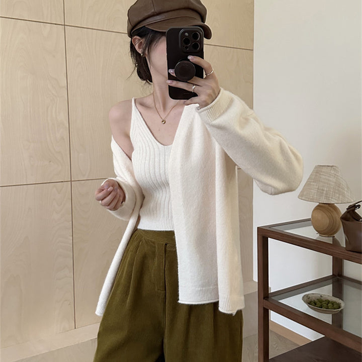 Cardigan en tricot confortable pour femmes avec des manches ouvertes et une texture douce et duveteuse Chic & Stil