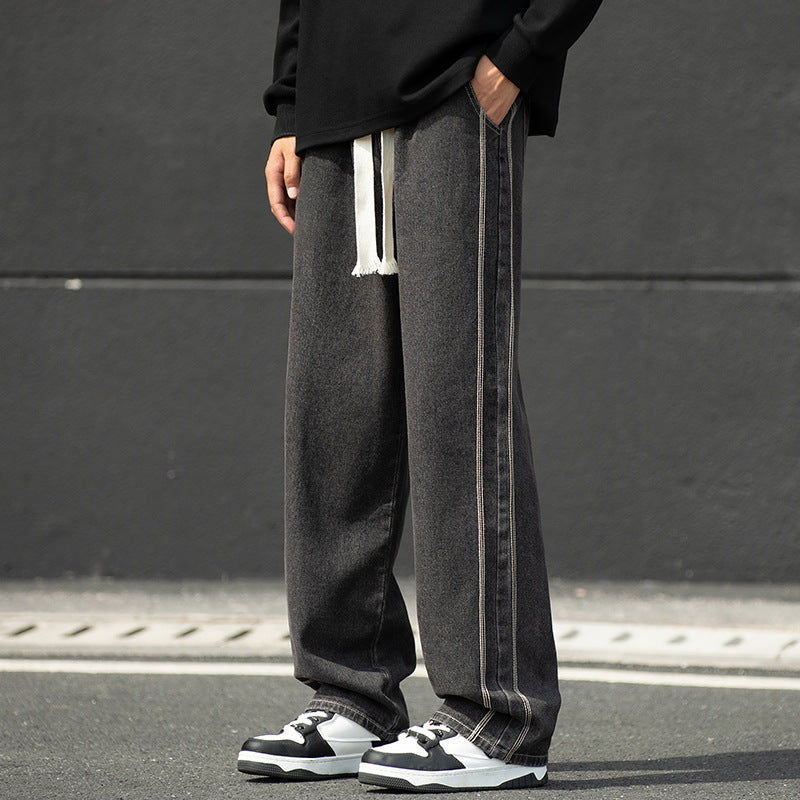 Loose-fit denim pants for men with contrast stitching Lune London