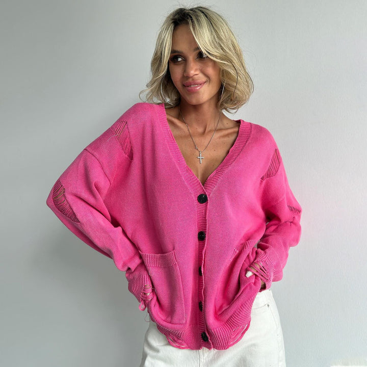 Casual knitted cardigan for women with marked visible seams and pockets Lune London
