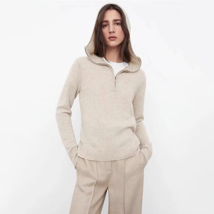 Pull en tricot élégant pour femmes avec capuche et demi-zip Chic & Stil