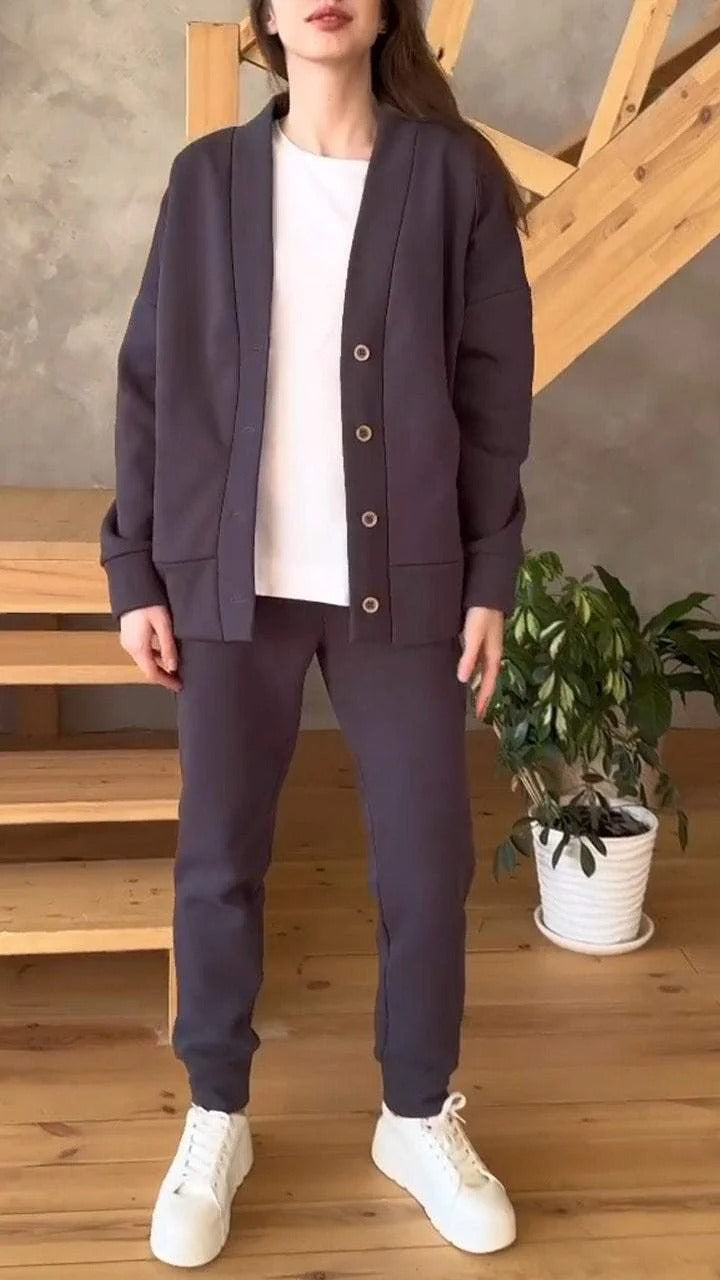 Women oversized casual sweatshirt with buttons Lune London