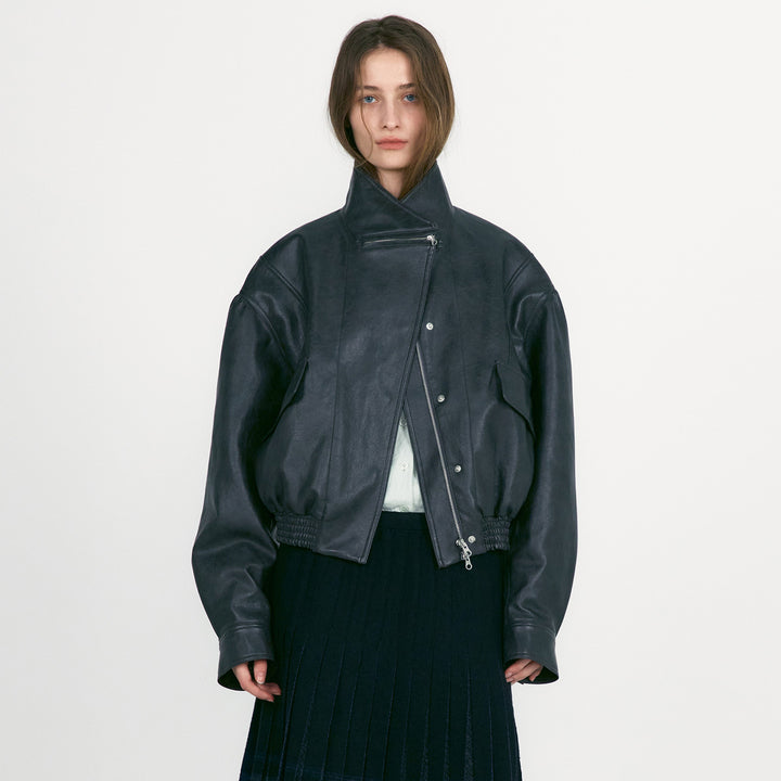 Veste en cuir pour femmes au fit oversized avec poches pratiques Chic & Stil
