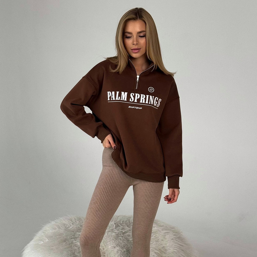 Women casual sweatshirt with high collar and graphic print Lune London