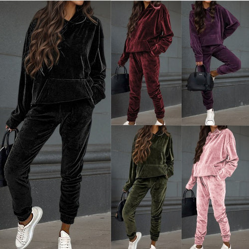 Ensemble de fleece sportif pour femmes avec capuche et taille élastique Chic & Stil