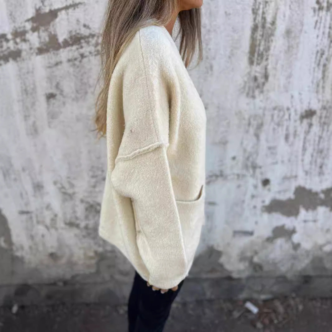 Ladies soft knit cardigan with deep V-neck and large pockets Lune London
