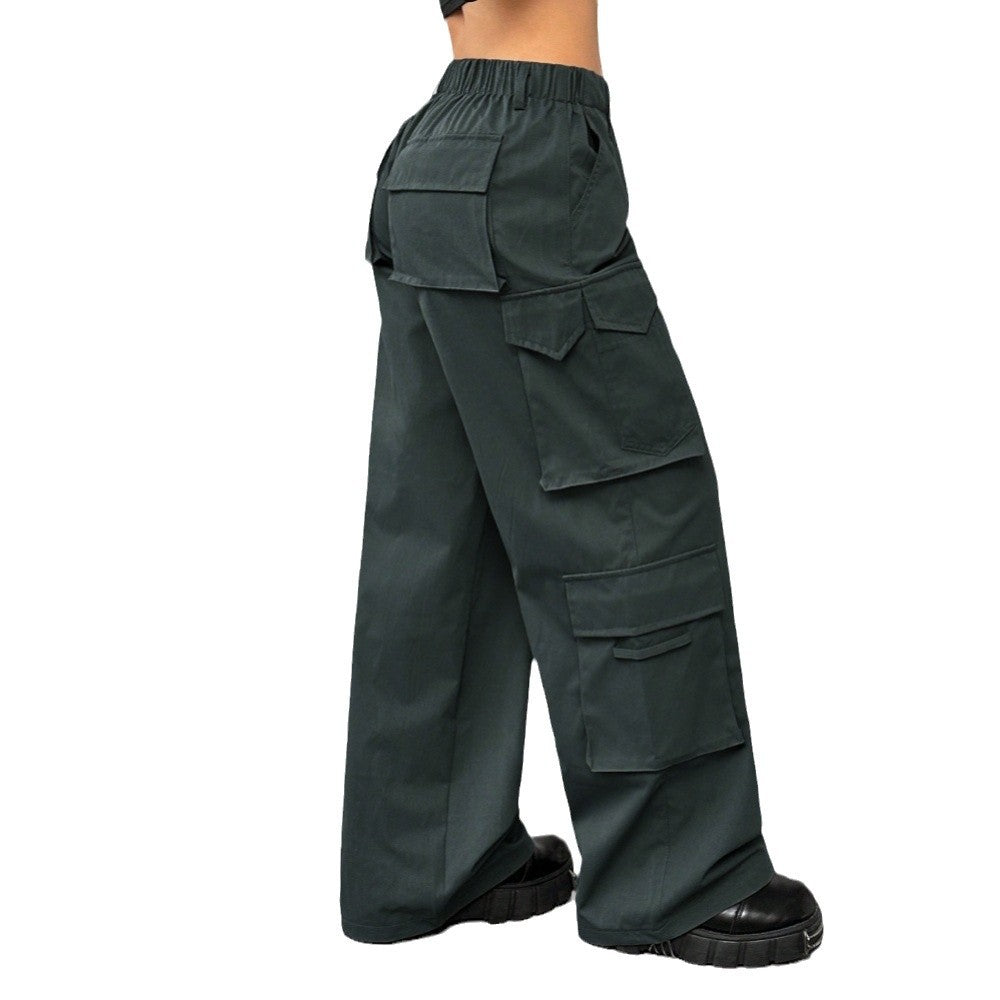 Pantalons larges cargo pour femmes avec taille élastique et poches pratiques Chic & Stil