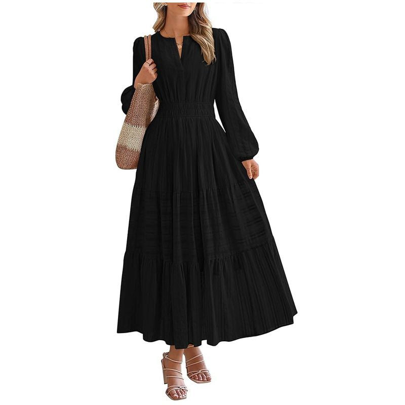 Maxi dress for women with elegant sleeves and refined elastic at the waist Lune London