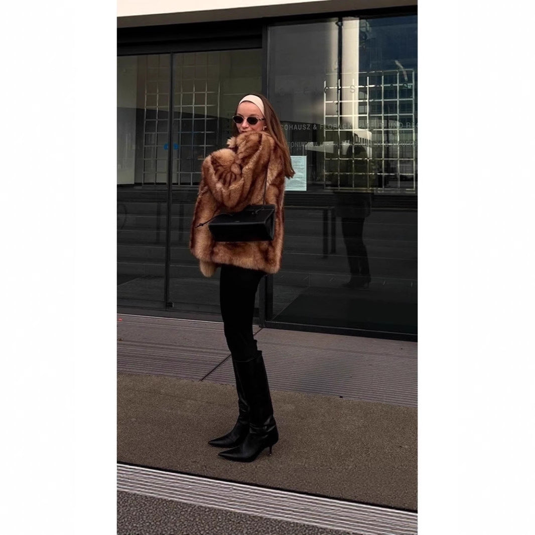 Ladies Elegant Faux Fur Coat Lune London